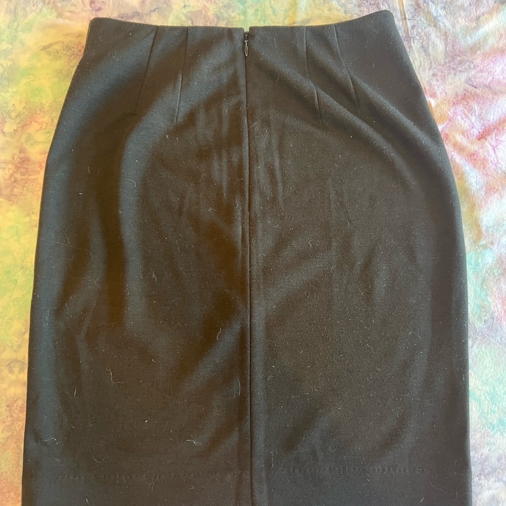 Elegant Black Pencil Skirt
